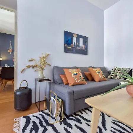 Serrendy Large 1-bedroom Flat 7min To Palais *