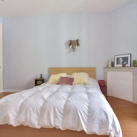 Serrendy Large 1-bedroom Flat 7min To Palais Apartment Cannes