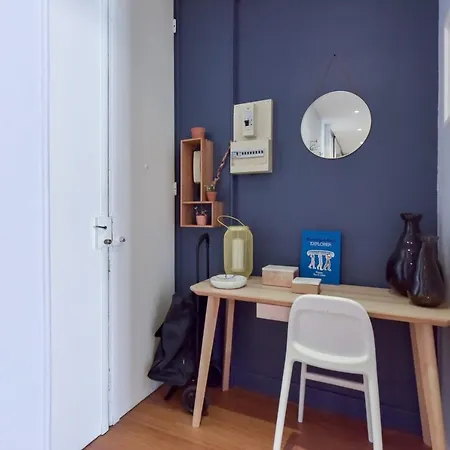 Apartment Serrendy Large 1-bedroom Flat 7min To Palais *